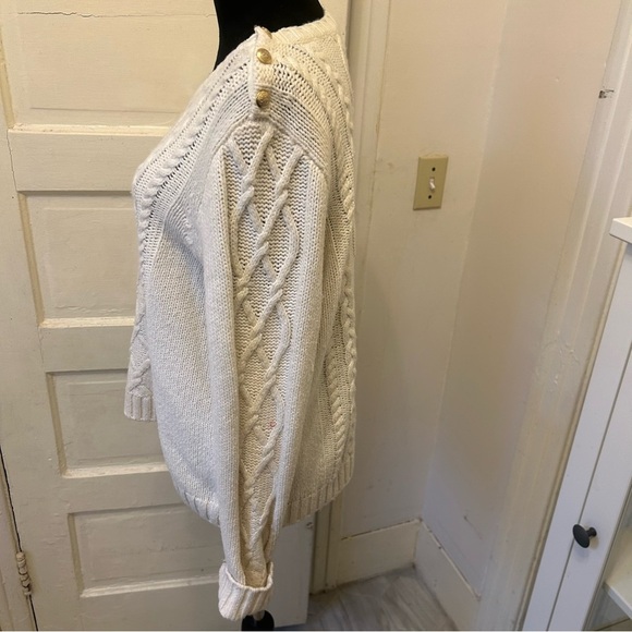 Women's Cable Knit Sweater - White - Picture 8 of 10